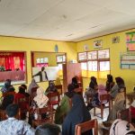 Satgas TMMD/N Ke-111 Kodim 0306/50 Kota Dengan Dinas Perikanan Lakukan Penyuluhan Budidaya Ikan