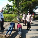 Perketat PPKM Mikro Polsek Barombong Gelar Operasi Yustisi dan berikan sanksi Fisik !