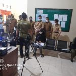 Pelayanan Perdana Inovasi Disdukcapil Majene perekaman e-KTP mobile keliling dilaksanakan di kecamatan Malunda