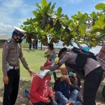 Pastikan Tetap Mematuhi Prokes, Personel Polres Sinjai Patroli di Tempat Wisata