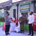 Presiden dan Kapolri Tinjau Vaksinasi Merdeka di Ponpes dan Tempat Ibadah Se-Indonesia