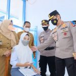 Kapolda Sulsel Tinjau Giat Vaksinasi Pelajar Yang Digelar Alumni Akpol Angkatan 1997