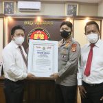 Berhasil Angkat Citra Polri Hingga Bawa Humas Sulsel Menjadi Terbaik, Kabid Humas Polda Sulsel Raih Presisi Award Dari LEMKAPI