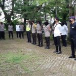 Kapolsek Somba Opu Pimpin Apel Pengamanan Dalam Rangka Aksi Unras Di Halaman Kantor Pemda Gowa