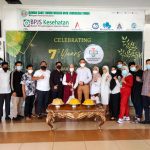 Rsu wisata uit mengadakan bakti sosial Memyambut Hari jadi ke 7 tahun