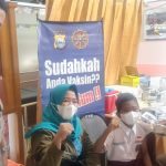 Kapolsek Tamalate Dampingi Anak untuk mendapatkan vaksinasi Covid-19