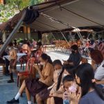 Bhabinkamtibmas Polsek Mariso Pantau Vaksinasi Anak dan Pelajar di SD Santo Yakobus Makassar