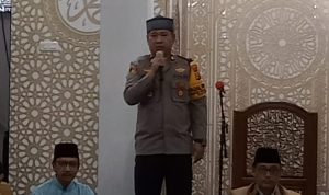 Hadiri Maulid di Masjid Fathul Jihad, Kapolsek Tallo : Pentingnya Nilai Agama Untuk Jaga Kamtibmas