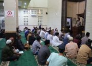 Safari Ramadhan, Kapolrestabes Makassar Shalat di Masjid Mu’Min