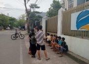 Memberikan Edukasi Kamtibmas Bhabinkamtibmas Merangkul Anak Remaja di Wilayah Binaan