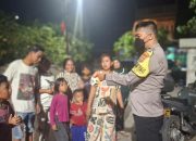 Bhabinkamtibmas Polsek Tallo lakukan pendekatan dengan warga melalui silaturahmi.