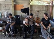 BHABINKAMTIBMAS POLSEK TALLO KELURAHAN BULOA MENUNJUKKAN KEPEDULIAN TERHADAP MASYARAKAT DALAM MENJAGA KEAMANAN DAN KETERTIBAN WILAYAH