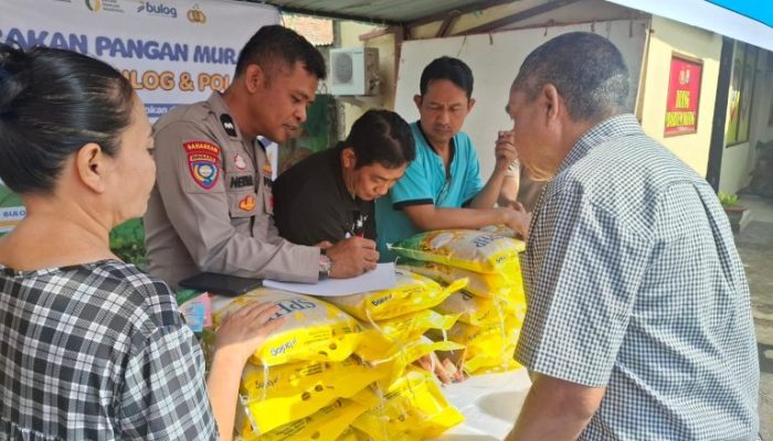 Gerakan Pangan Murah Polsek Makassar Distribusikan 3 ton beras SPHP