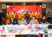 Polda Sulsel Gelar Press Release Kasus Tindak Pidana dalam Aksi Unras di Wilayah Hukum Polda Sulsel, Tetapkan 53 Tersangka