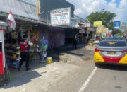 Polisi Sambangi UMKM Saat Patroli, Ajak Warga Jaga Kamtibmas di Makassar