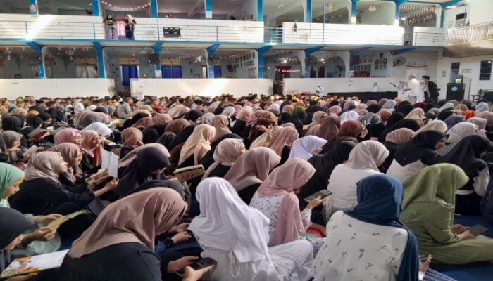 SMPN 5 Makassar Peringati Hari Literasi Internasional dan Maulid Nabi Muhammad SAW 1447 H