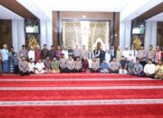 Kapolrestabes Makassar Ajak Warga Bijak Bermedia Sosial Saat Safari Subuh