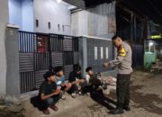 Bhabinkamtibmas Polsek Tallo Lakukan Pemantauan dan Beri Pesan Kamtibmas pada Warga Remaja di Jalan Sultan Abdullah 1