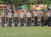 Polres Jeneponto Gelar Upacara Kenaikan Pangkat, Diwarnai Tradisi Siram Air Kembang