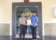 Kolaborasi Polres Jeneponto dan Pemda Kab. Jeneponto, Kabid Humas IKP Diskominfo Terima Penghargaan