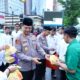 Tebar Kebaikan, Polrestabes Makassar Bagikan Takjil Gratis