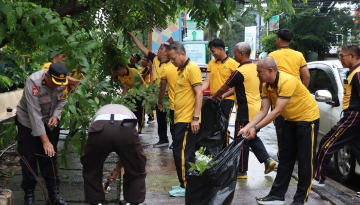 Tindaklanjuti Program Presiden, Polres Maros Gelar Aksi Bersih-Bersih di PTB Maros