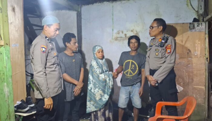 Dini Hari Polisi Datangi TKP Perselisihan Saudara, Bhabinkamtibmas Kaluku Bodoa Berhasil Mediasi