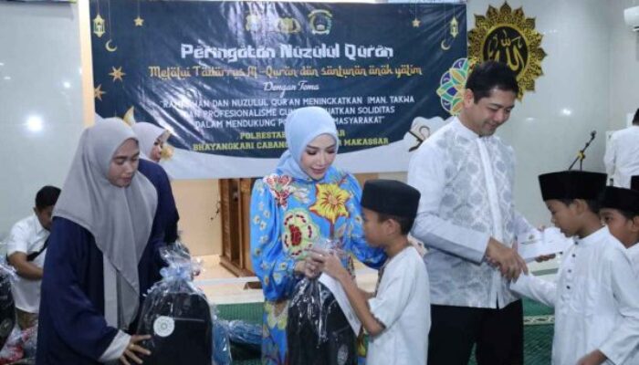 Peringati Nuzulul Quran, Polrestabes Makassar Tebar Kebahagiaan Bersama Anak Yatim