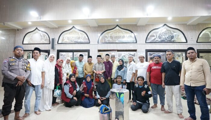 Safari Ramadhan, Camat Bontoala Didampingi Sekcam, Lurah, Linmas dan RT/RW Kunjungi Masjid Quba di Kelurahan Layang
