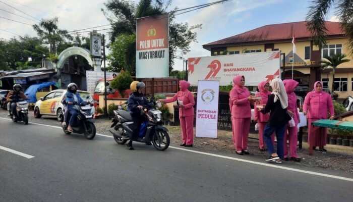 Semarak Ramadan 1447 H, Polsek Tamalate Tebar Kebaikan di Depan Mapolsek