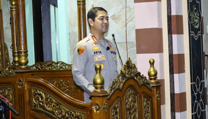 Safari Ramadhan, Kapolrestabes Makassar Serukan Kolaborasi Warga Menjaga Kamtibmas