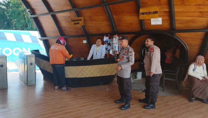 Antisipasi Lonjakan Wisatawan, Polsek Manggala Monitoring di Bugis Water Park Baruga