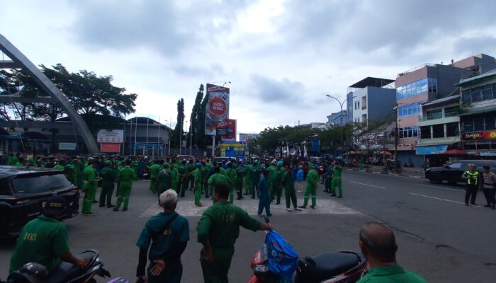 Peringatan Hari Buruh Internasional di Pelabuhan Makassar Berlangsung Aman dan Tertib
