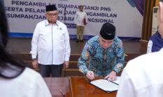 Menaker Yassierli Lantik 976 ASN Kemnaker di Era Digital